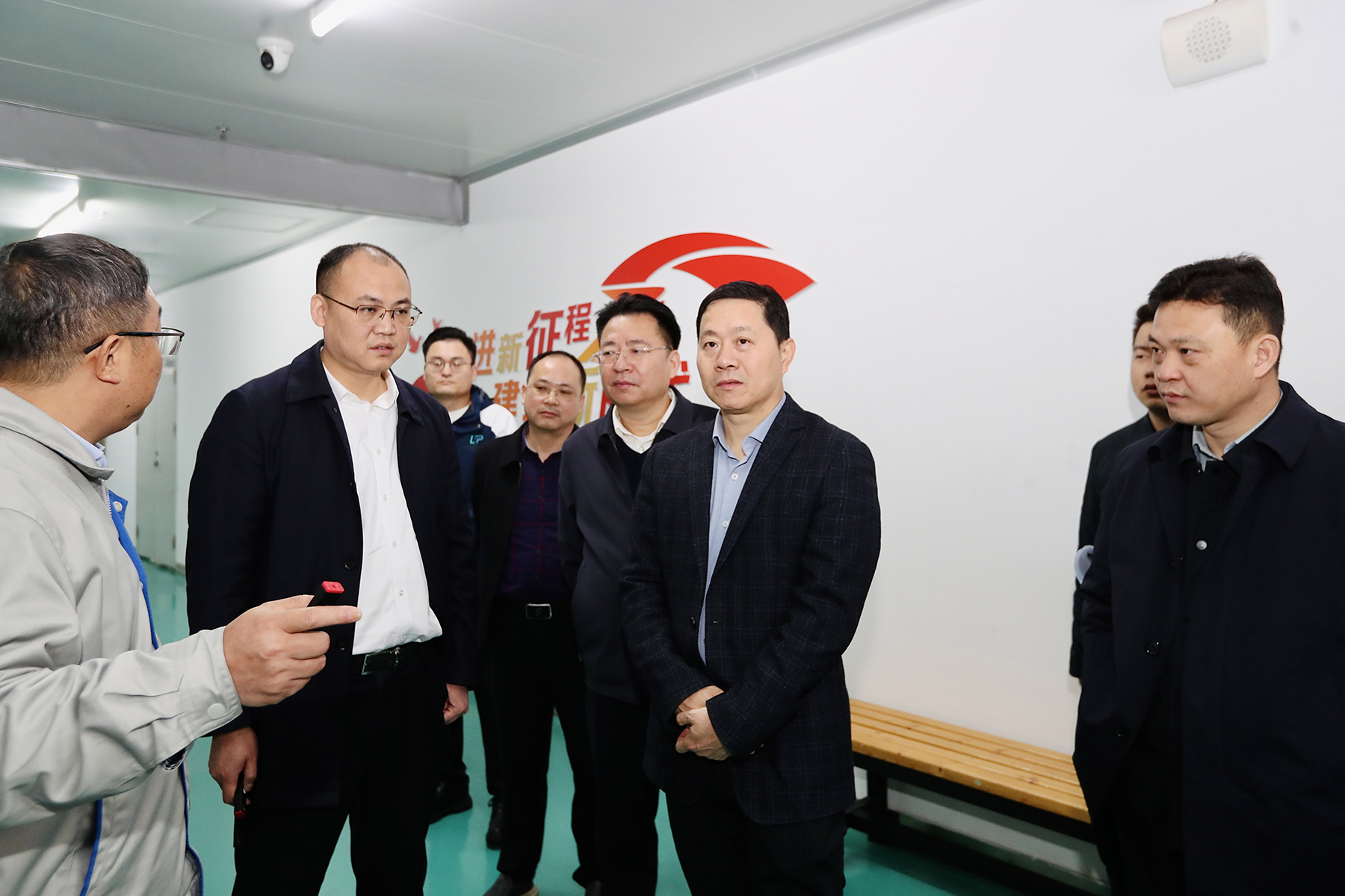 劉中杰：堅(jiān)定不移推動(dòng)高質(zhì)量發(fā)展，用心用情兜牢民生保障